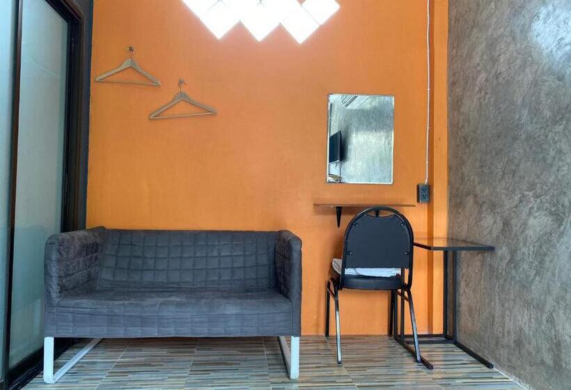 スタンダードルーム, เชอโคว์ เชอโคว์ โฮมสเตย์