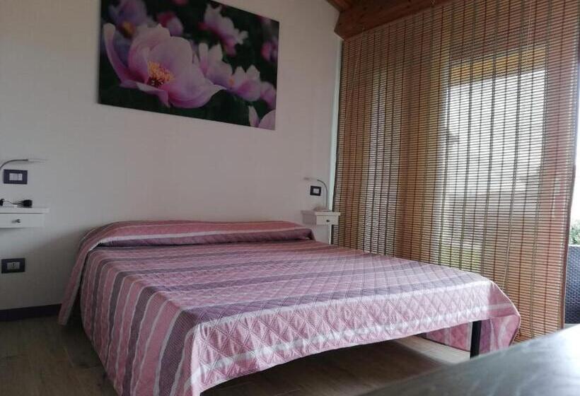 غرفة قياسية, Limbara Dreaming