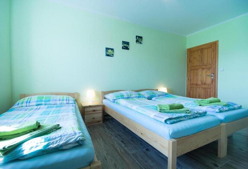 חדר סטנדרט לשלושה, Penzion A Vinařství Lelíkovi