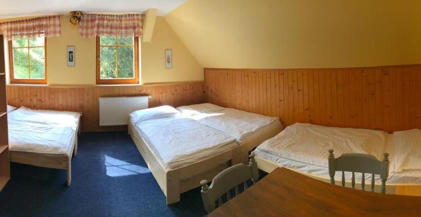 浴室共有ファミリールーム, Penzion Bouda Tonička