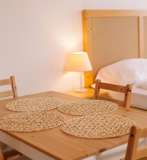 דירת חדר, Penzion červená Voda  Penzion S Dotekem Dálek