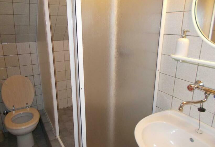 חדר סטנדרט, Pension Tara