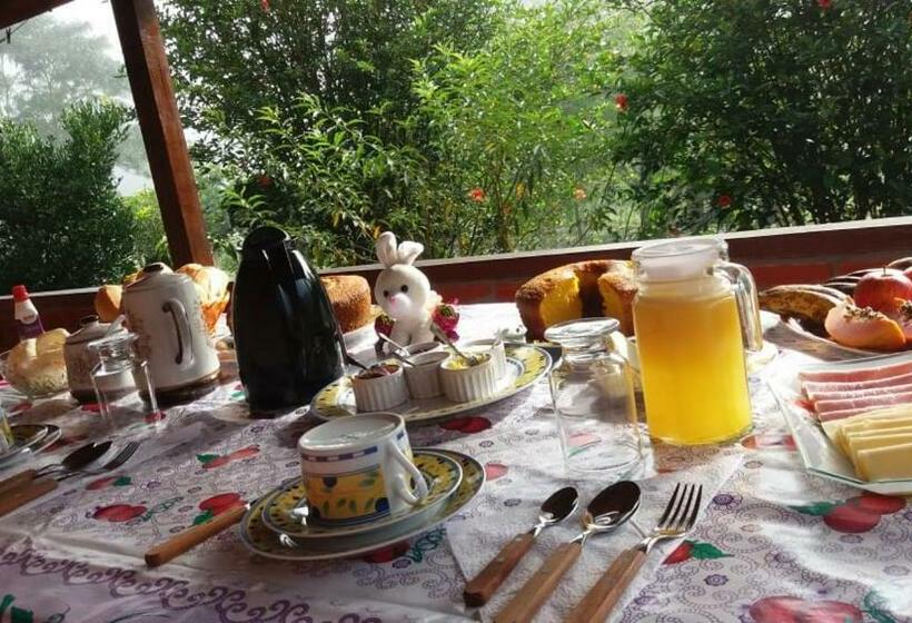 کلبه ییلاقی, Pousada Bela Helena