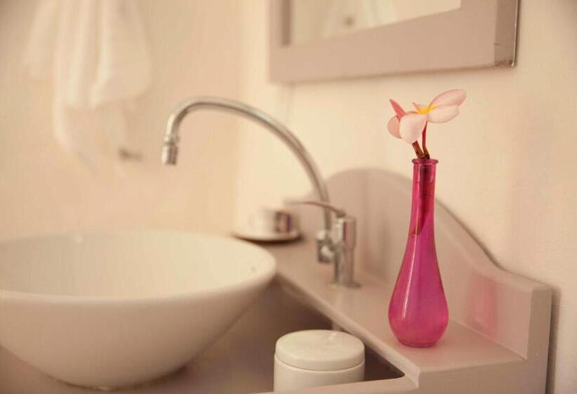 בקתת חדר, Pousada Patacho