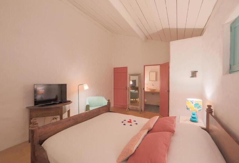 סוויטה נוף לגינה, Pousada Patacho