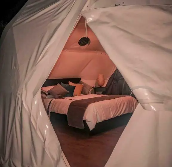 デラックスルーム, Aquamare Beach Camp Resort