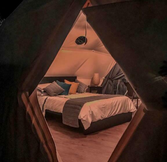 חדר דלוקס, Aquamare Beach Camp Resort