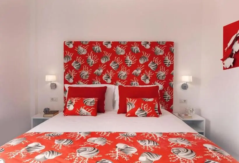 اتاق لوکس با بالکن و چشم‌انداز دریا, Gala Residence Villa Giovanna