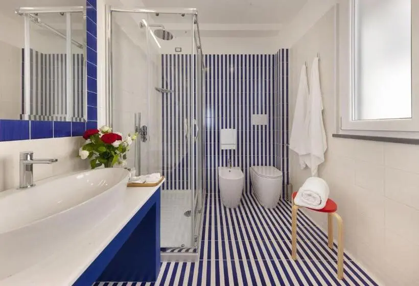 اتاق استاندارد با چشم‌انداز دریا, Gala Residence Villa Giovanna