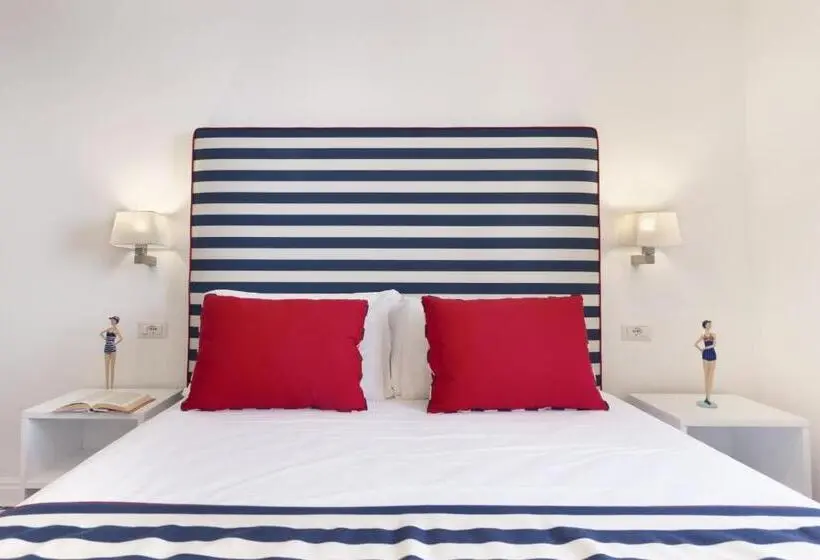 اتاق استاندارد با چشم‌انداز دریا, Gala Residence Villa Giovanna