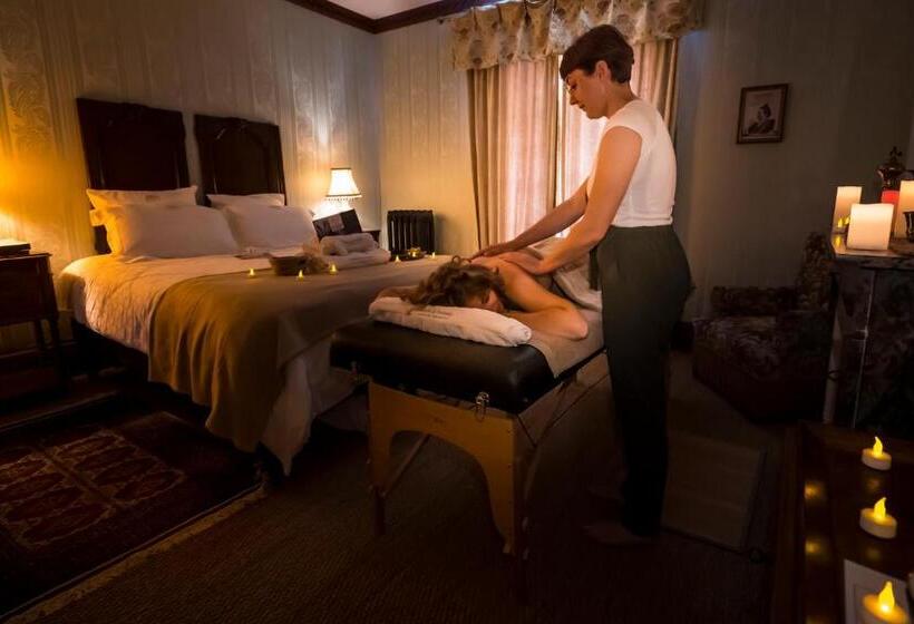 חדר סטנדרט עם ג'קוזי, Château De La Tourlandry