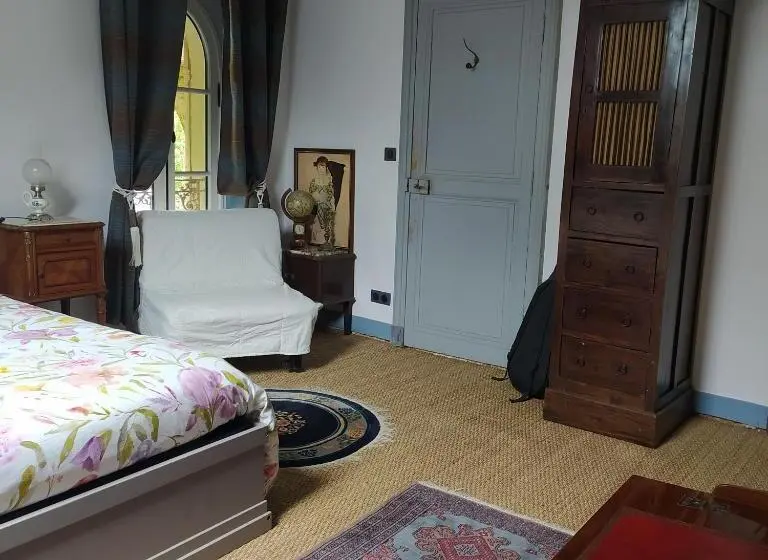 デラックスファミリールーム, Château De La Tourlandry