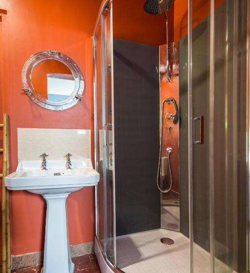 חדר משפחתי דלוקס, Château De La Tourlandry