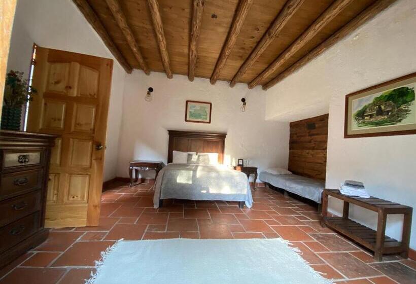 חדר דלוקס, Del Rio