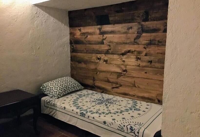 חדר דלוקס, Del Rio