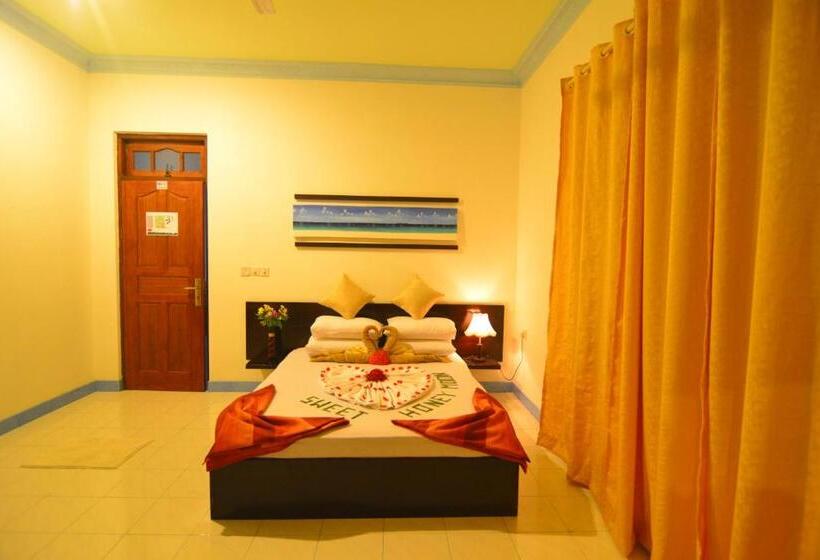 اتاق لوکس, Dhigurah Beach Inn