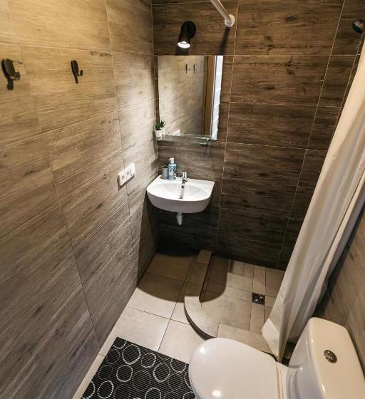 اتاق استاندارد, Izabelės Apartamentai