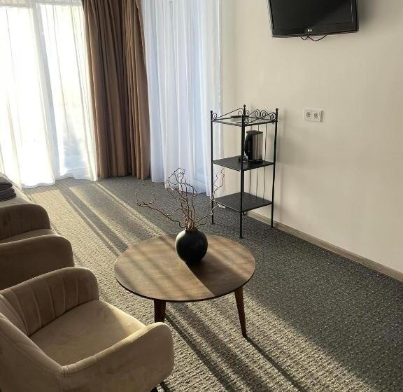 اتاق سوپریور, Izabelės Apartamentai