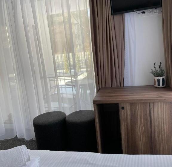 اتاق استاندارد اینتریور, Izabelės Apartamentai