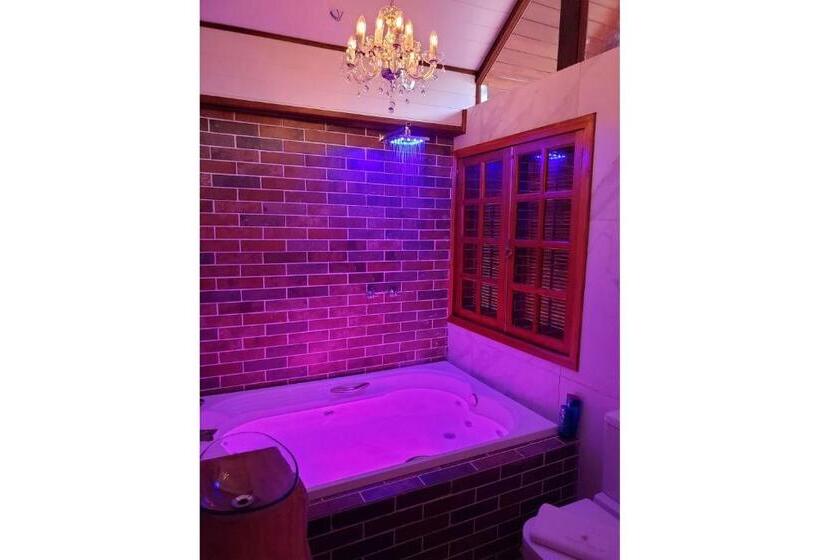 자쿠지 스위트, Mansao Austriaca Guesthouse