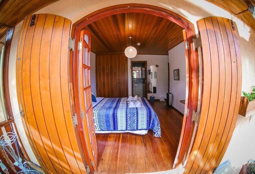 سوییت لوکس, Mansao Austriaca Guesthouse