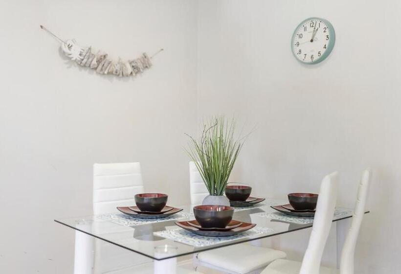 带1个卧室的公寓, Alani Bay Condos