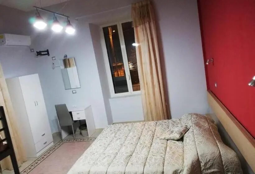 バス共有のスタンダードルーム, B&b Enjoy Ercolano