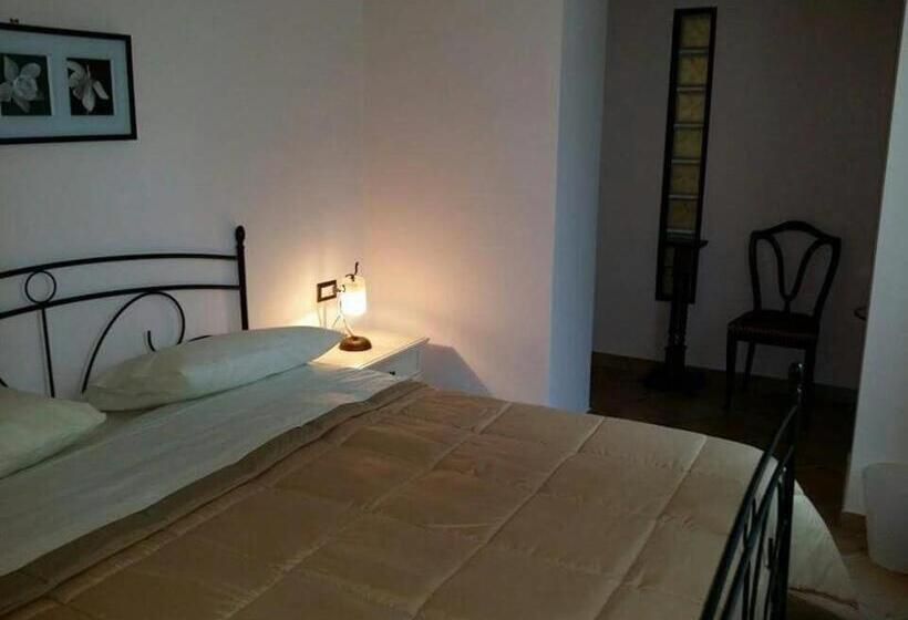 带大床的标准间, B&b La Magnolia