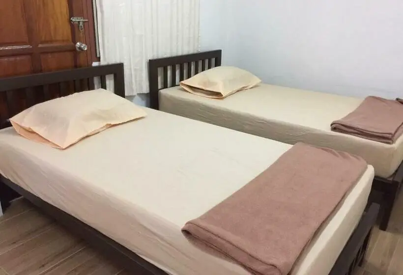 Economy-huone, Siriwal Guesthouse