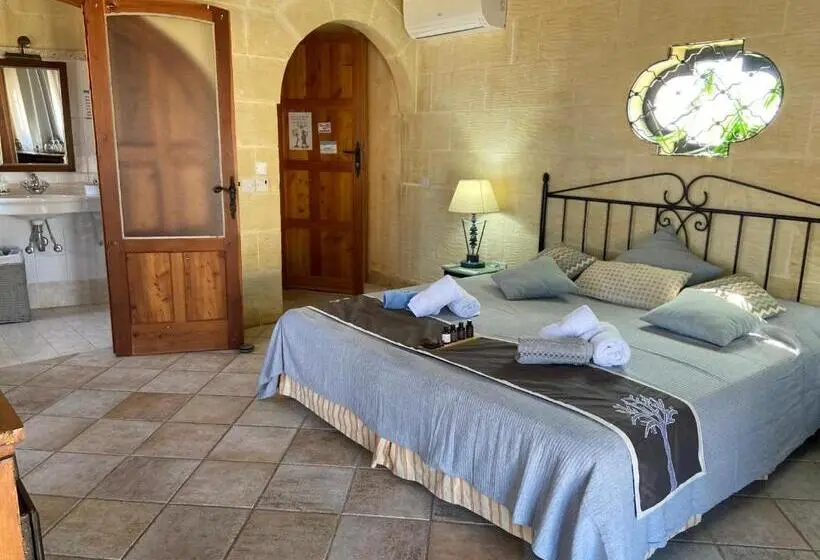 اتاق استاندارد با چشم‌انداز دریا, Botanica B&b