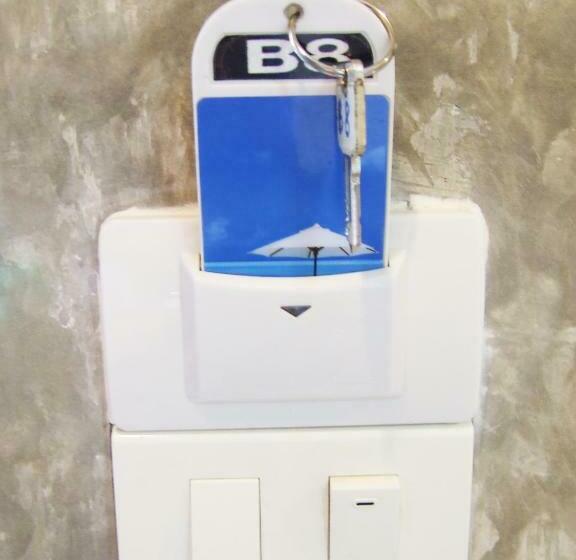 اتاق استاندارد با تخت بزرگ, Baan Tawan Shine Surin