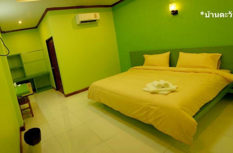 اتاق استاندارد با تخت بزرگ, Baan Tawan Shine Surin