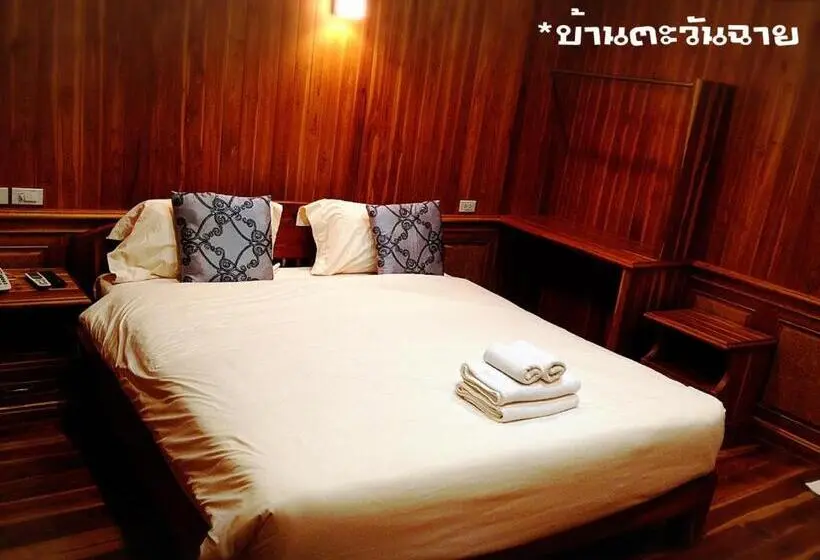 اتاق خانوادگی, Baan Tawan Shine Surin