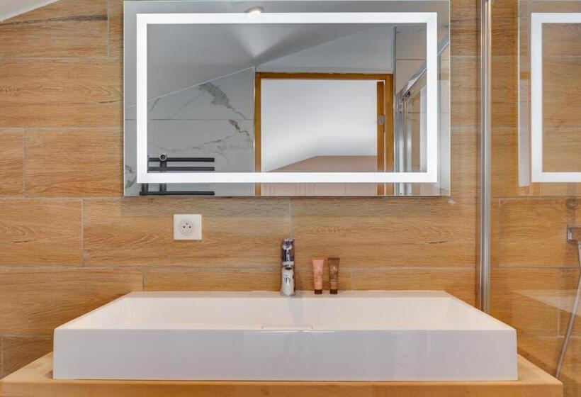 デラックスルーム, Hôtel Une Chambre En Ville