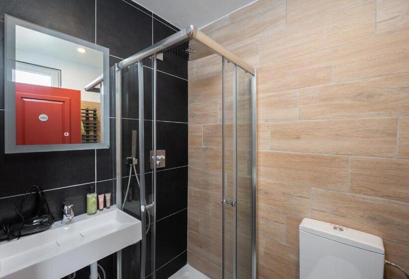 デラックスルーム, Hôtel Une Chambre En Ville