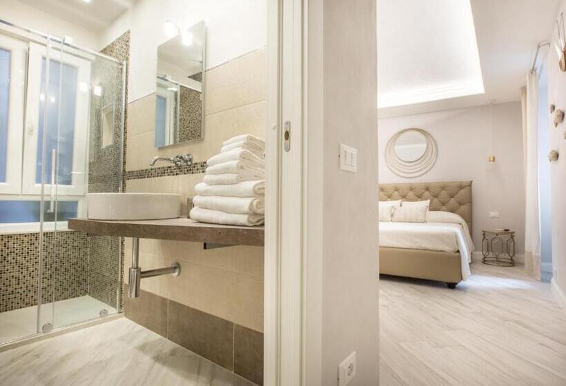 اتاق استاندارد سه نفره, A Cà Da Alba Rooms