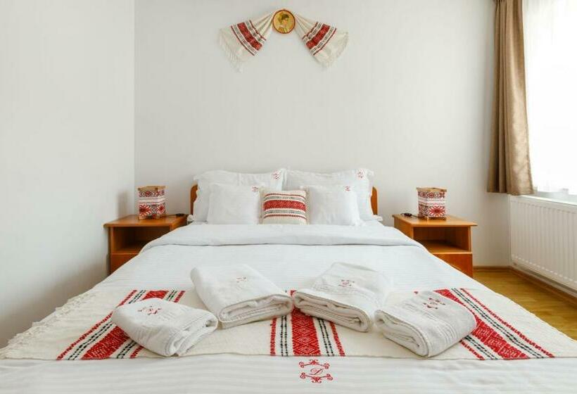 标准间, Casa Dacică