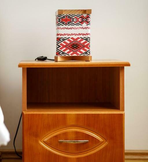 标准间, Casa Dacică