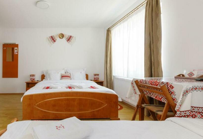 标准三人间, Casa Dacică