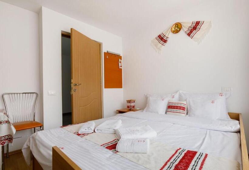 标准间带阳台, Casa Dacică