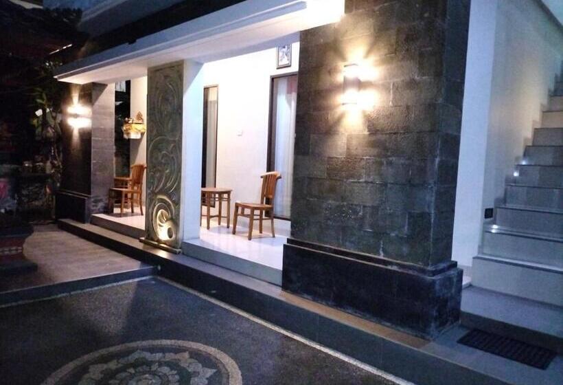 اتاق استاندارد, Kubu Indah Homestay Sanur