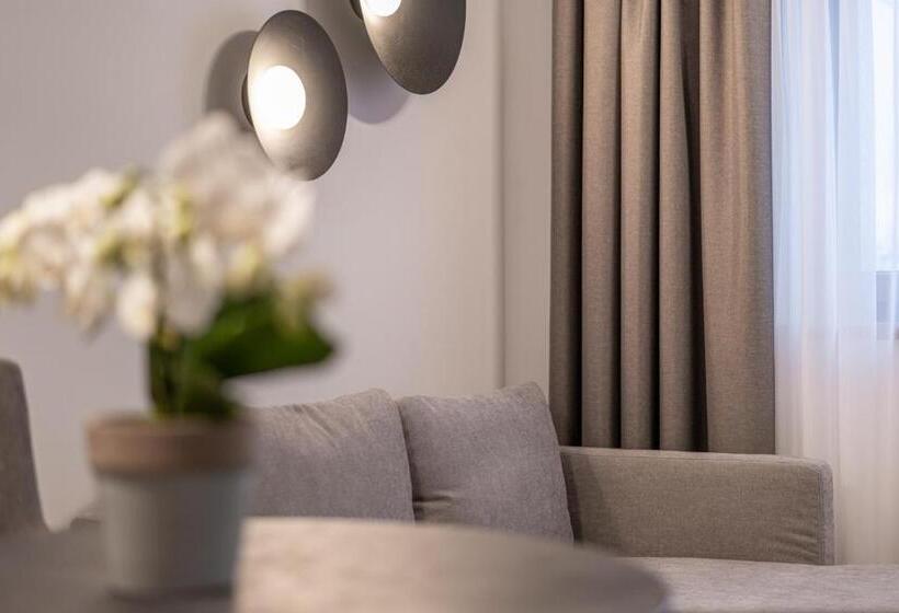 חדר סטנדרט, Miramonte