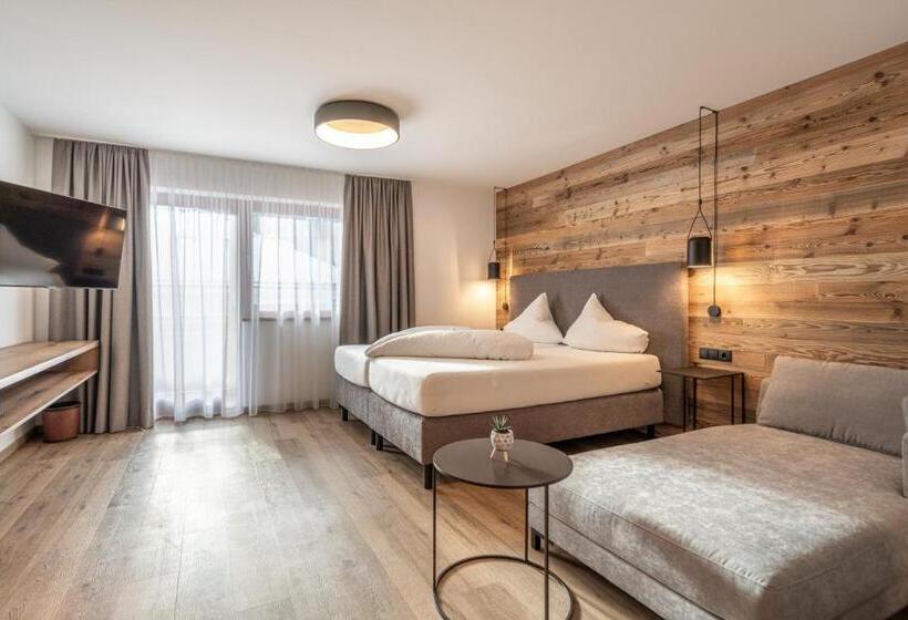 חדר סטנדרט, Miramonte