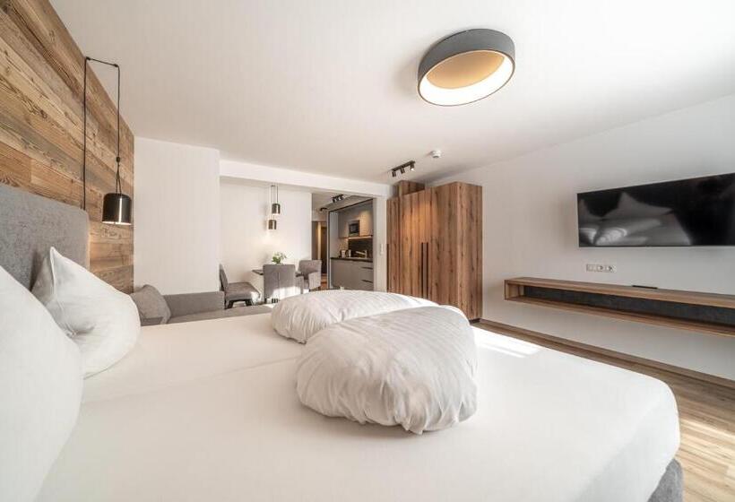 דירה בת חדר שינה 1 עם מרפסת, Miramonte