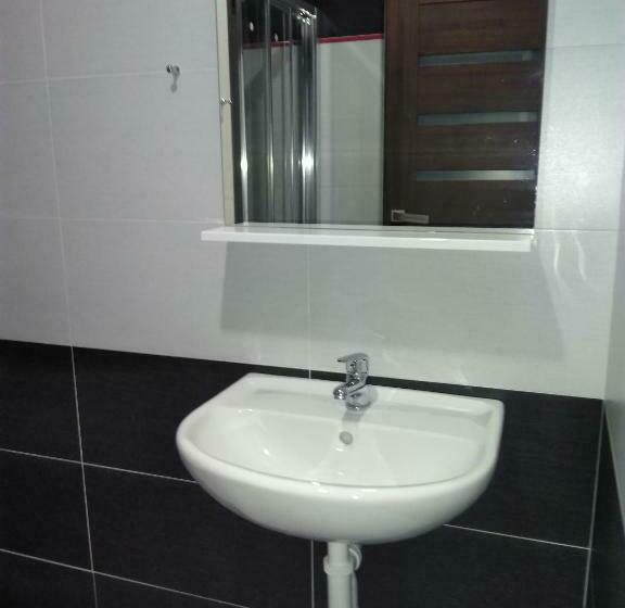 수피리어 싱글 룸, Vinotéka U Kozů