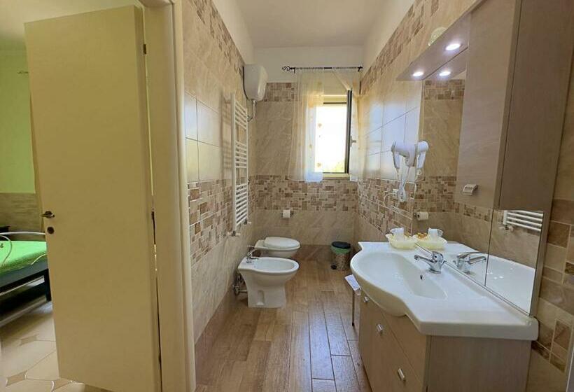 Номер Стандарт, B&b Afrodite