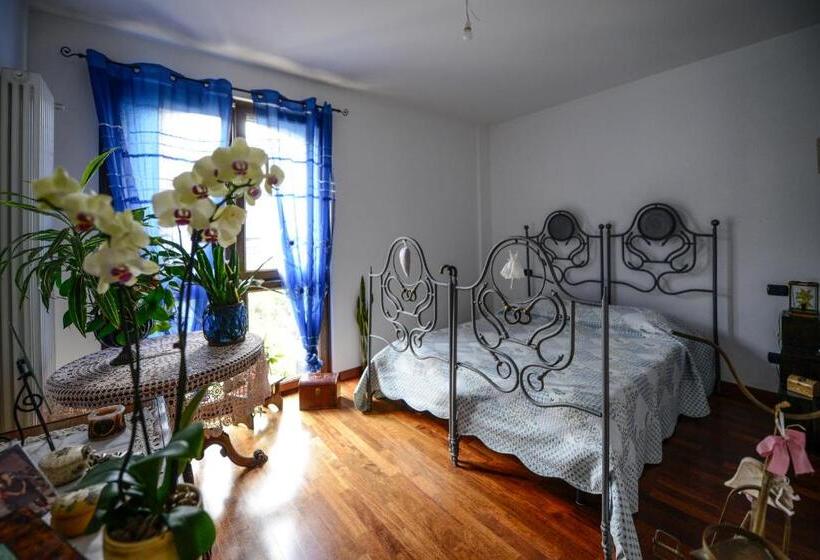 اتاق استاندارد با تخت بزرگ, Il Giardino Incantato