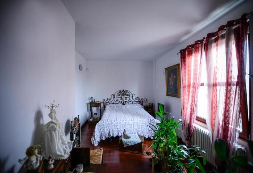 Standard room with outdoor bath, Il Giardino Incantato