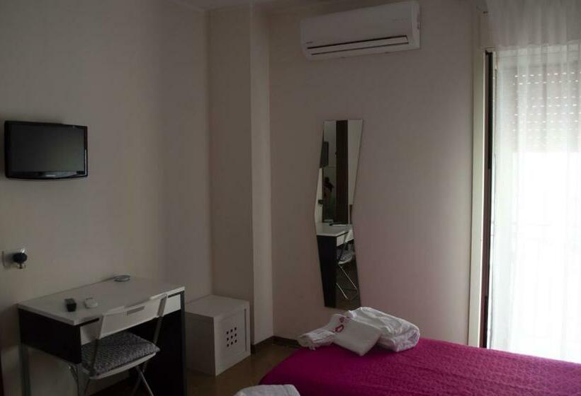 컴포트 트리플 룸, Bed And Breakfast La Volpe Rossa