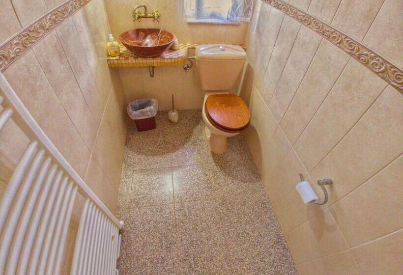 اتاق استاندارد, Casa Adam